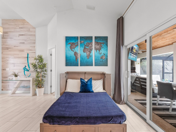 Luxury Cape Coral Retreat - 4 Bedroom Home with Private Pool